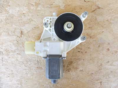 BMW Door Window Motor Brose, Rear Left 67627046031 09-21 2, 3, 4, 7 Series